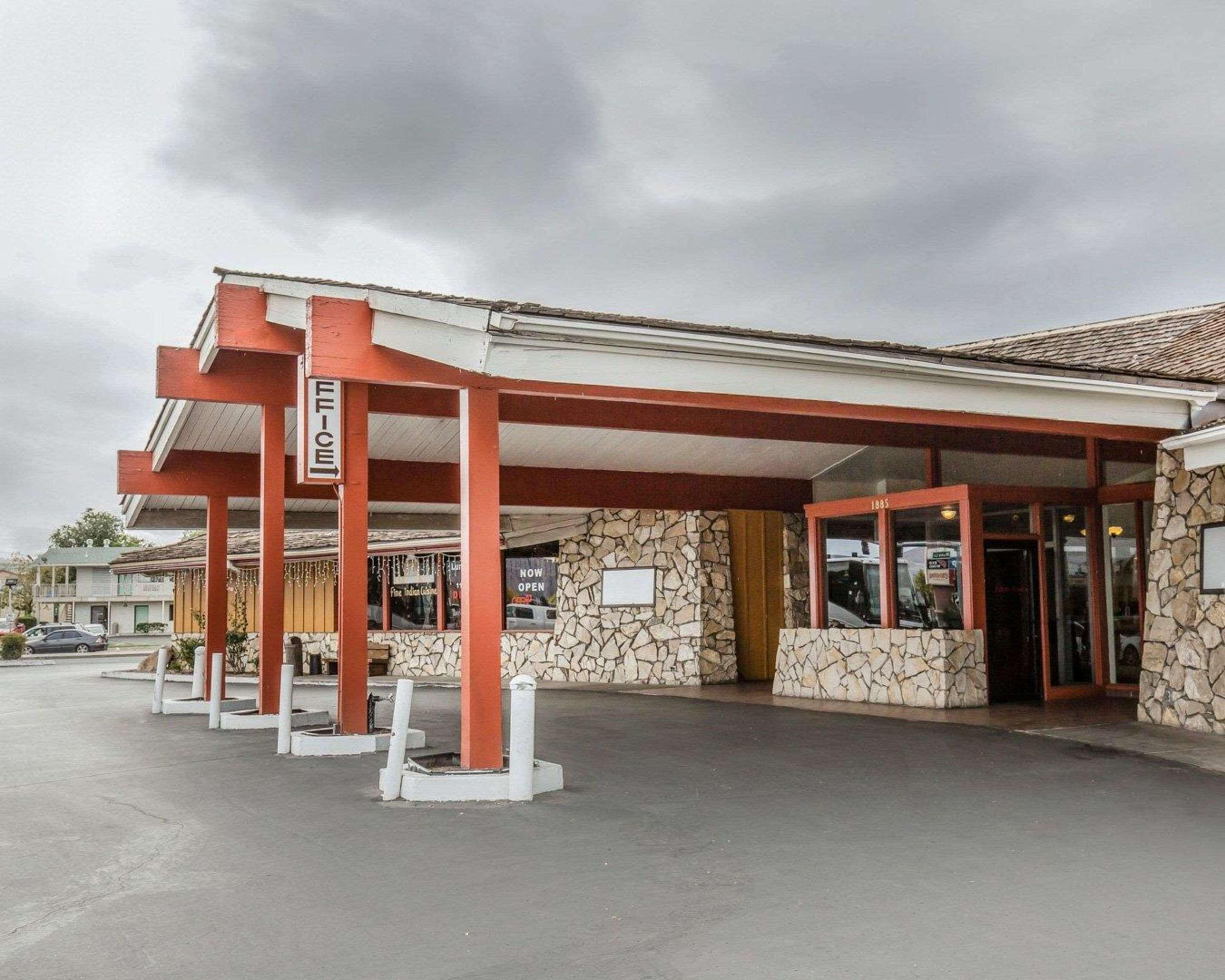 Econo Lodge Reno-Sparks Convention Center Esterno foto